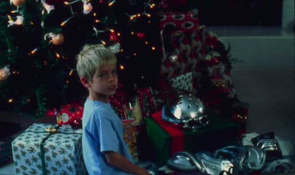 I Saw Mommy Kissing Santa Claus