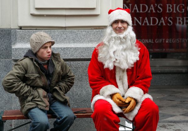 http://cps-static.rovicorp.com/2/Open/ABC%20Family/Snow%202%20Brain%20Freeze/_derived_jpg_q90_600x800_m0/112162_0440_ful.jpg?partner=allmovie_soap