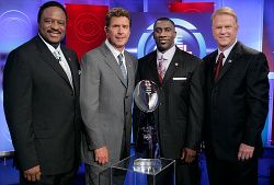 Craig Blankenhorn/CBS