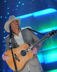 Rick Diamond/CMT