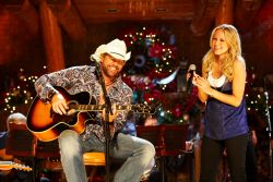 Jeremy Cowart/CMT