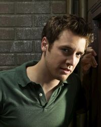 Eric Ogden/CW