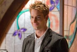 Jack Rowand/The CW