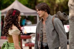 Bob Mahoney/The CW