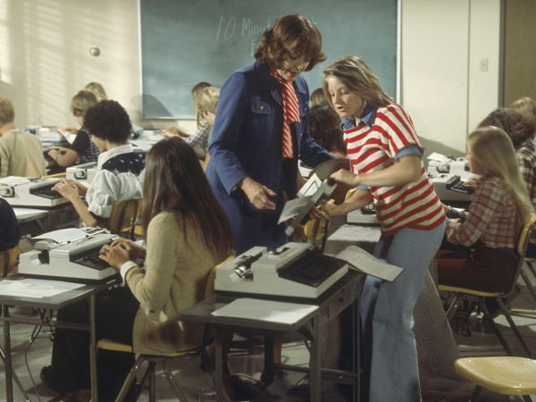 Freaky Friday (1976) - Gary Nelson | Synopsis ...