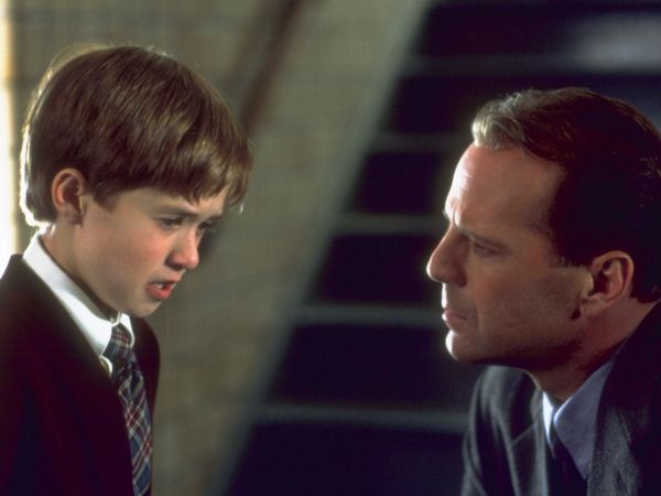 a movie analysis of the sixth sense by m night shyamalan F-35 revealed to be horror movie m night shyamalan has of his career, film director m night shyamalan has revealed that the sixth sense. a movie analysis of the sixth sense by m night shyamalan F-35 revealed to be horror movie m night shyamalan has of his career, film director m night shyamalan has revealed that the sixth sense.