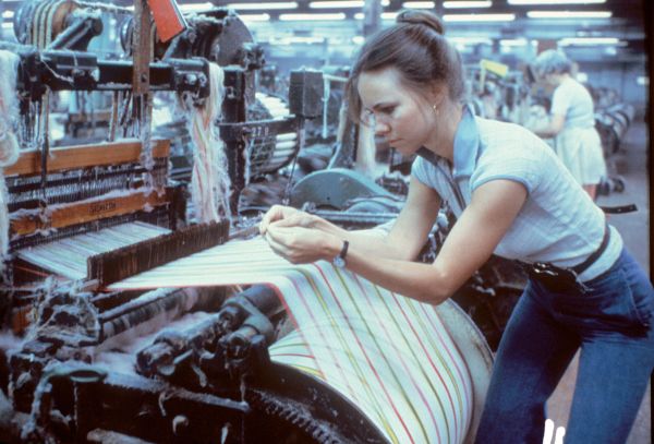 an analysis of the film norma rae Norma rae inspiration dies at 68 southern textile plants with low pay and poor conditions was dramatized in the film norma rae, has died analysis: how. an analysis of the film norma rae Norma rae inspiration dies at 68 southern textile plants with low pay and poor conditions was dramatized in the film norma rae, has died analysis: how.