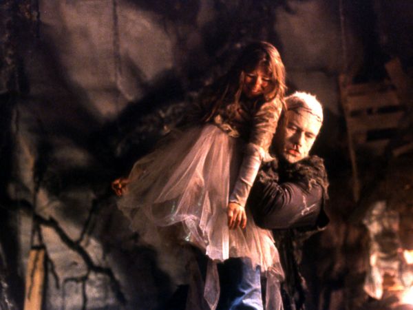 Mortuary (2005)