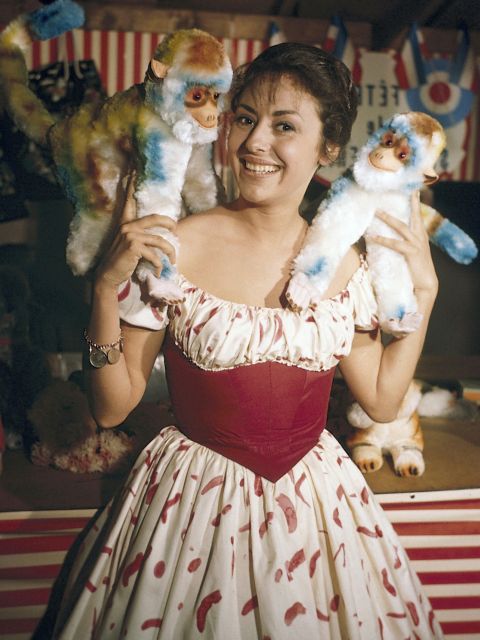 caterina valente biografia caterina valente biography history allmusic caterina valente biografia caterina valente biography history allmusic