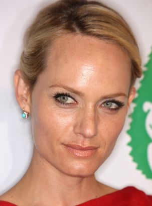 Amber Valletta
