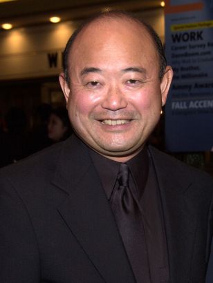 Clyde Kusatsu