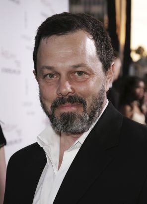 Curtis Armstrong