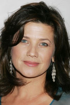 Daphne Zuniga