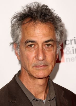 David Strathairn