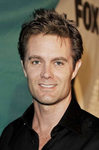 Filme Und Serien Von Garret Dillahunt Garret Dillahunt | Biography, Movie Highlights and Photos | AllMovie