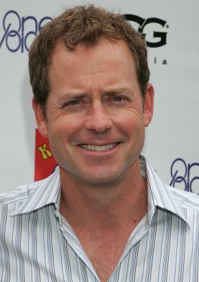 Greg Kinnear