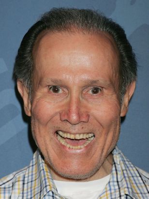 Henry Silva