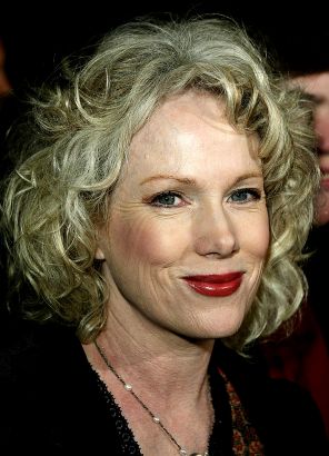 Julia Duffy