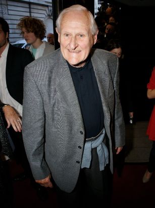 Peter Vaughan