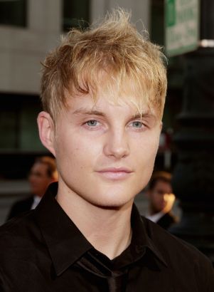 Toby Hemingway