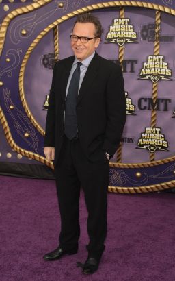 Tom Arnold