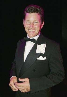 Tom Burlinson