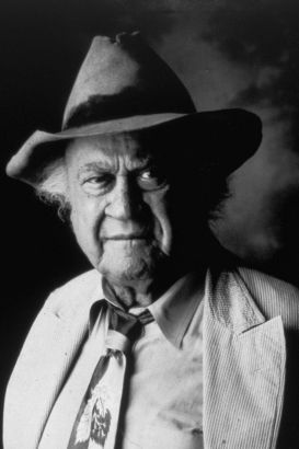 Dub Taylor Biography
