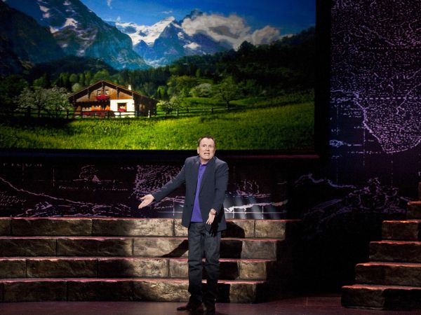 Colin Quinn Long Story Short
