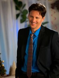 Ben Mark Holzberg/Crown Media
