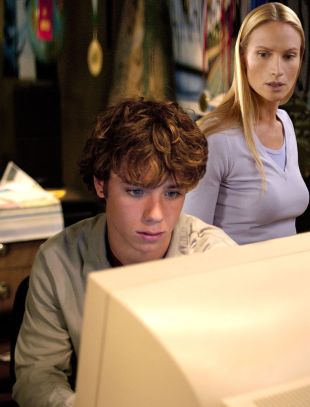 Cyber Seduction: His Secret Life