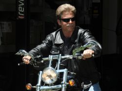 Michael Yarish/Lifetime