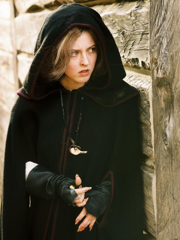 Ginger Snaps Back The Beginning (2004) Grant Harvey Synopsis