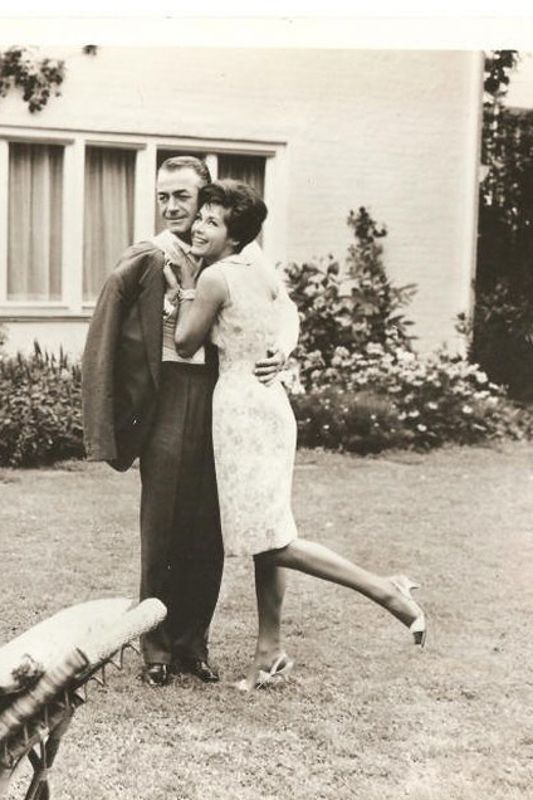 Frozen Alive (1964) Bernard Knowles Synopsis, Characteristics, Moods, Themes and Related