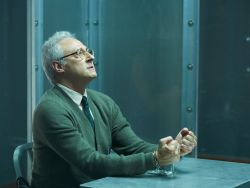 Ken Woroner/Syfy