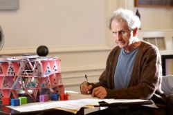 Ken Woroner/Syfy