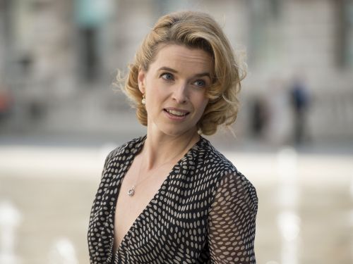 sienna guillory biografia sienna guillory biography movie highlights and photos sienna guillory biografia sienna guillory biography movie highlights and photos