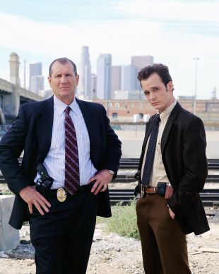 Dragnet [TV Series]