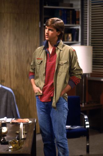 Anthony Edwards | Biography, Movie Highlights and Photos ...