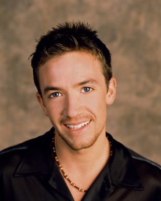 David Faustino