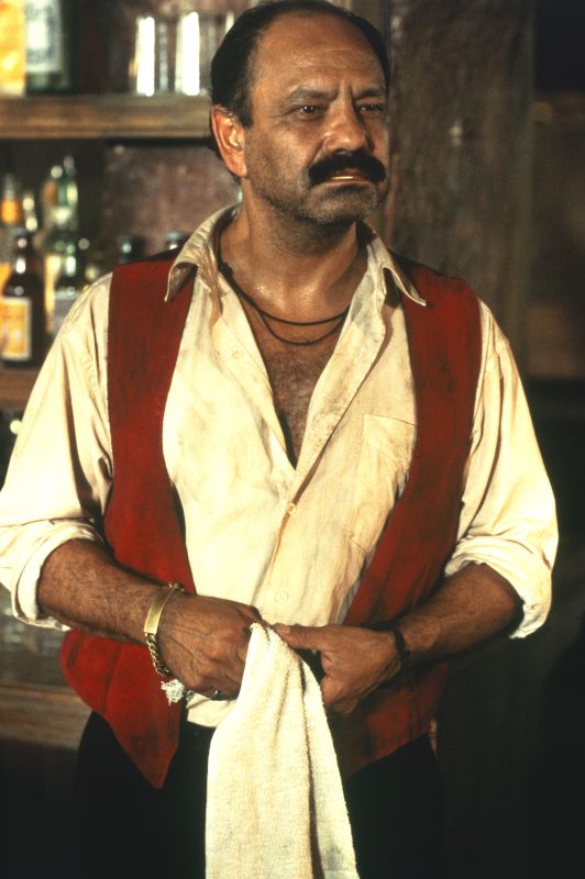 Desperado (1995) - Robert Rodriguez | Synopsis, Characteristics, Moods, Themes and Related ...