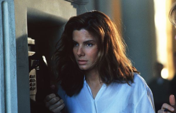 http://cps-static.rovicorp.com/2/Open/Sony%20Pictures/The%20Net/_derived_jpg_q90_600x800_m0/TheNet-Still4.jpg?partner=allmovie_soap