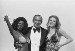 © 1976 Faces Distribution Corp
