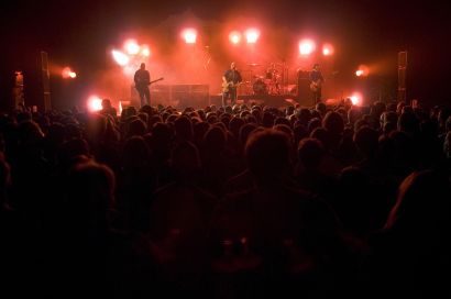 loudQuietloud: A Film About the Pixies