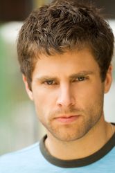 Alan Zenuk/USA Network