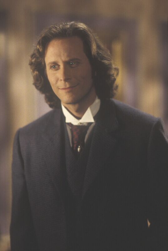 Dracula: Dead and Loving It