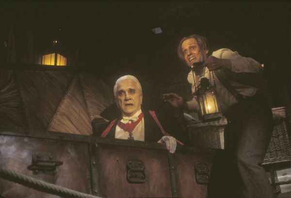 Dracula: Dead and Loving It