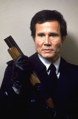 Henry Silva