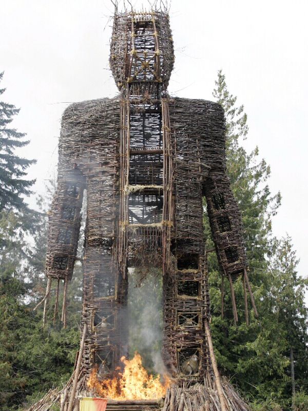 The Wicker Man (2006) Neil LaBute Synopsis, Characteristics, Moods