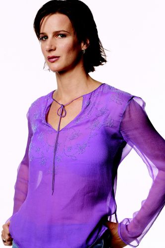 Rachel Griffiths | Biography, Movie Highlights and Photos | AllMovie