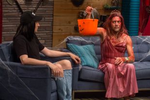 Comedy Bang! Bang! : Wayne Coyne Wears a Halloween Costume